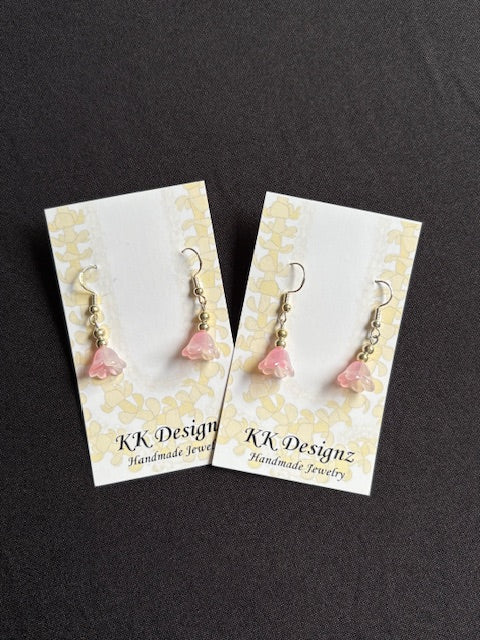 Pink Glass Crown Flower on Silver