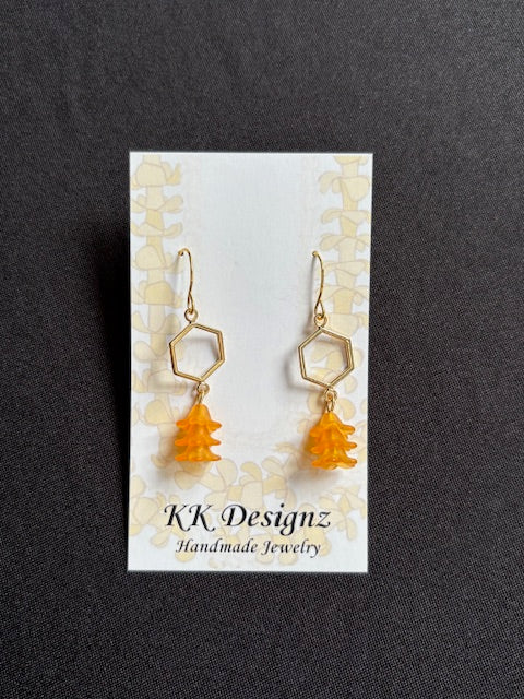 Orange Puakenikeni w/ Octagon Dangle on Gold