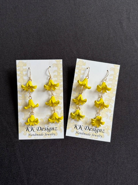 Yellow Bell Flower Dangle on Gold